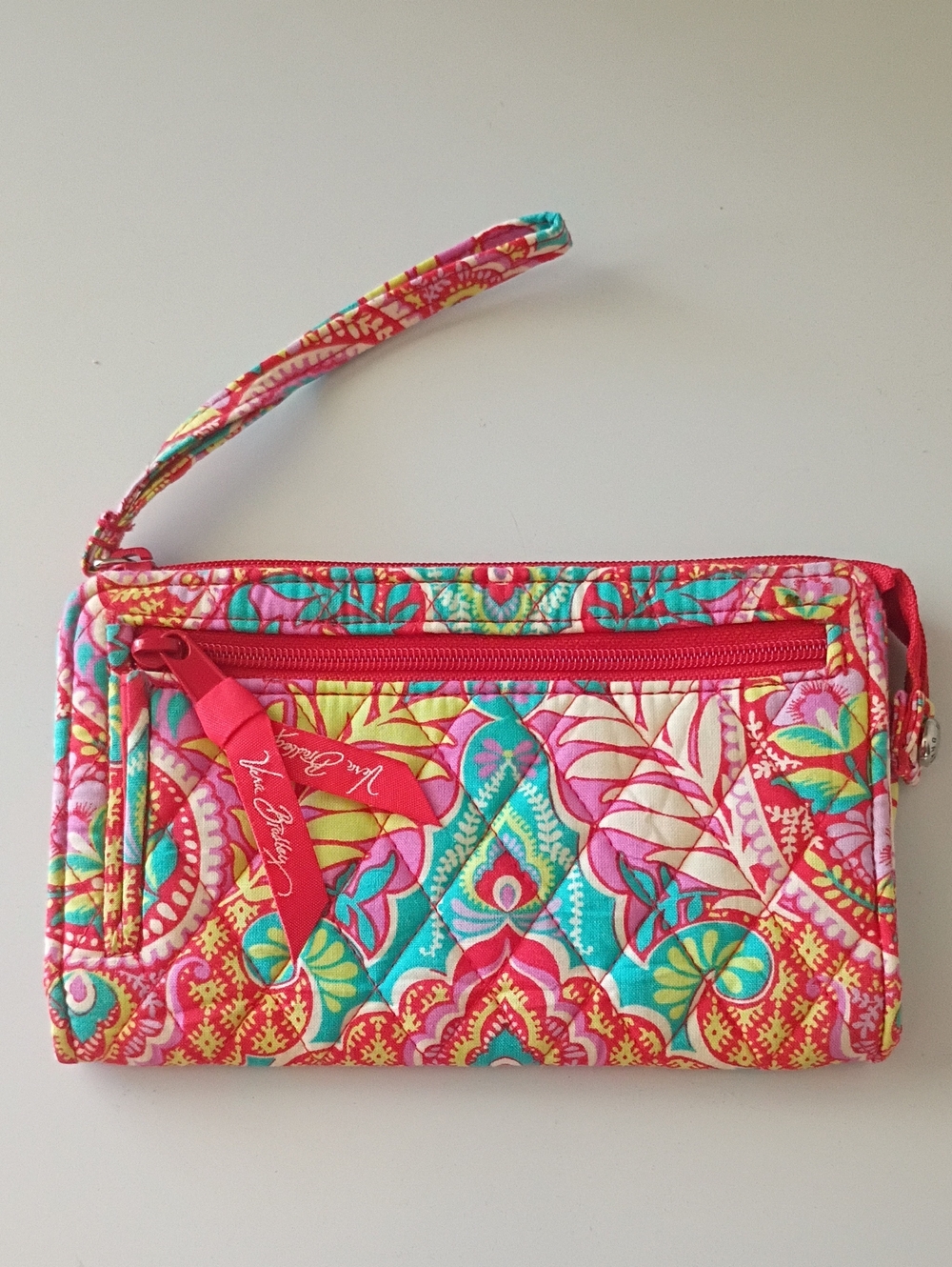Vera Bradley Quilted Wristlet Wallet Retired "Paisley in Paradise" Pattern